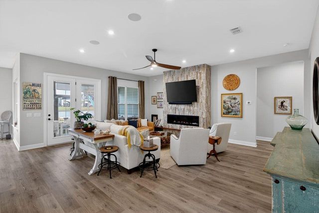 363 Tupelo Lake Drive, Summerville, SC 29486