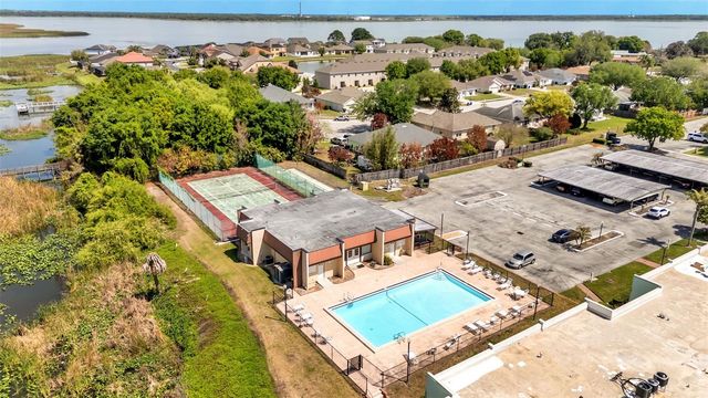 1130 N LAKE PARKER AVENUE C321, Lakeland, FL 33805