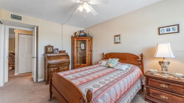 1130 N LAKE PARKER AVENUE C321, Lakeland, FL 33805