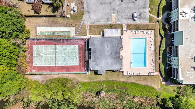 1130 N LAKE PARKER AVENUE C321, Lakeland, FL 33805