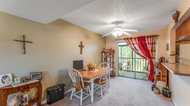 1130 N LAKE PARKER AVENUE C321, Lakeland, FL 33805