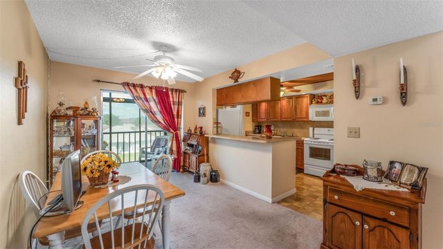 1130 N LAKE PARKER AVENUE C321, Lakeland, FL 33805