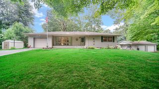 3688 N Promenade Circle, La Porte, IN 46350