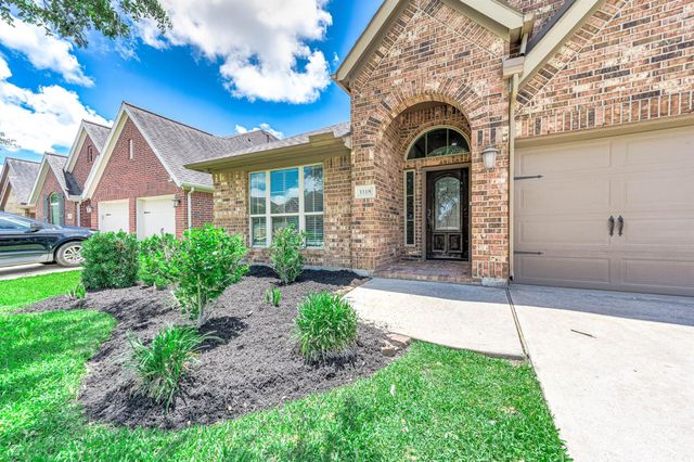 3318 Primrose Canyon Lane, Pearland, TX 77584