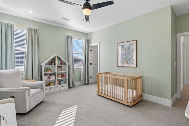 5615 S 58th Street, Rogers, AR 72758