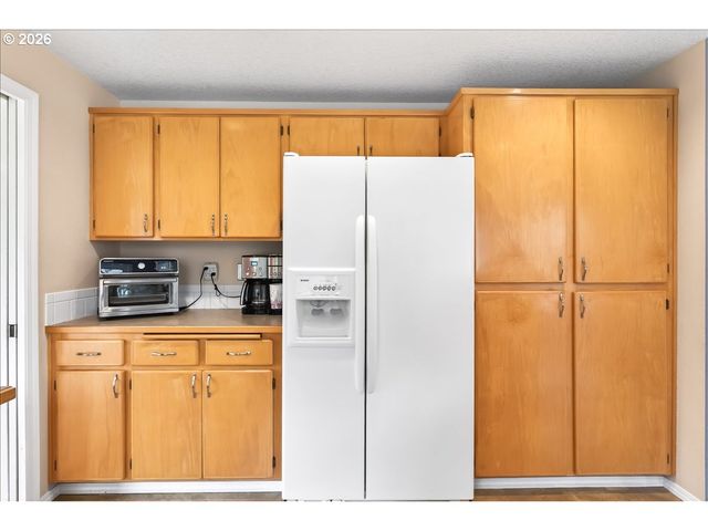 3039 Ne 1ST Ct, Hillsboro, OR 97124