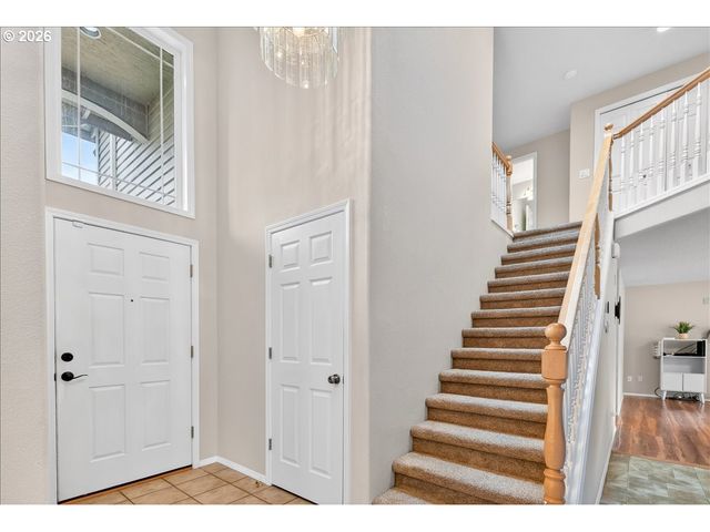 3039 Ne 1ST Ct, Hillsboro, OR 97124