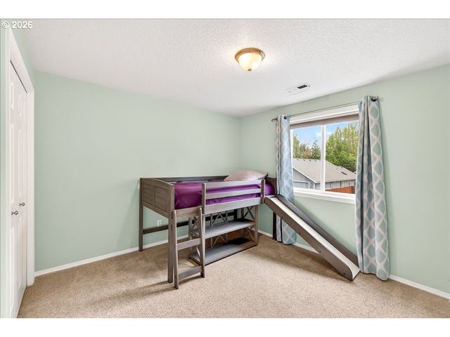 3039 Ne 1ST Ct, Hillsboro, OR 97124