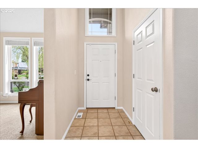 3039 Ne 1ST Ct, Hillsboro, OR 97124