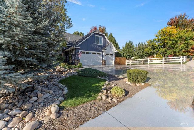 507 Triumph Dr, Middleton, ID 83644