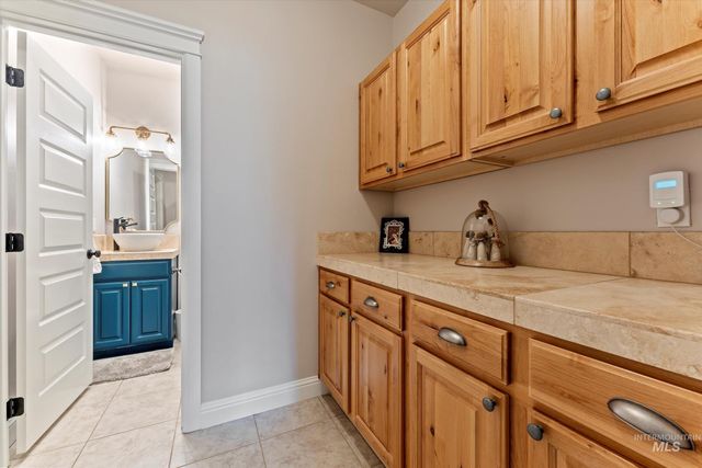 507 Triumph Dr, Middleton, ID 83644