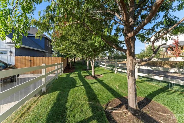 507 Triumph Dr, Middleton, ID 83644