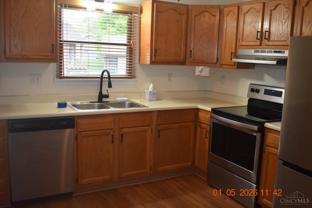 106 Springlake Avenue, Hillsboro, OH 45133