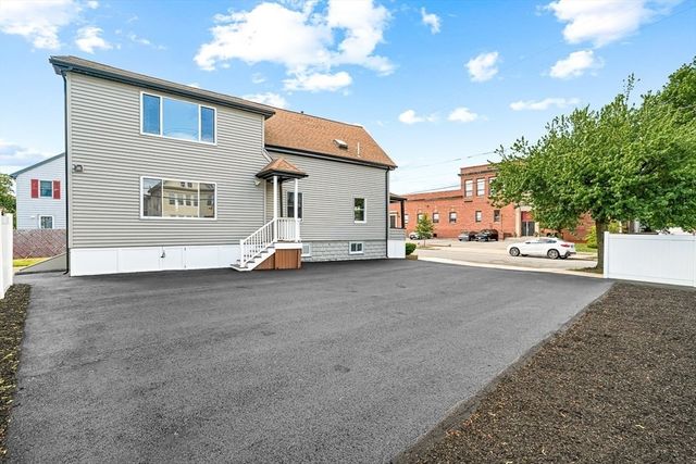 100 Emerald St, Malden, MA 02148