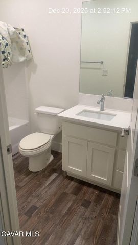 9200 Evelyn Avenue, California City, CA 93505