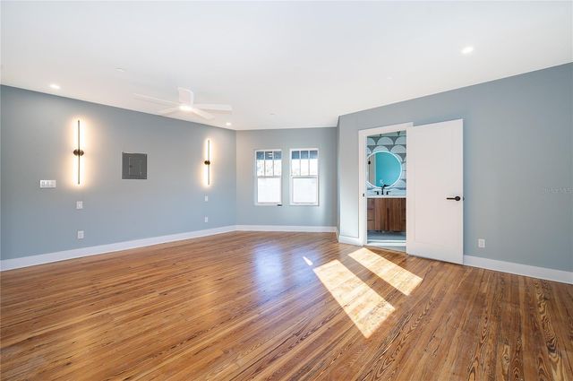 421 W FAIRBANKS AVENUE, Winter Park, FL 32789