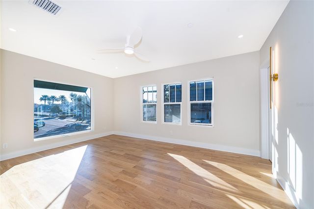 421 W FAIRBANKS AVENUE, Winter Park, FL 32789