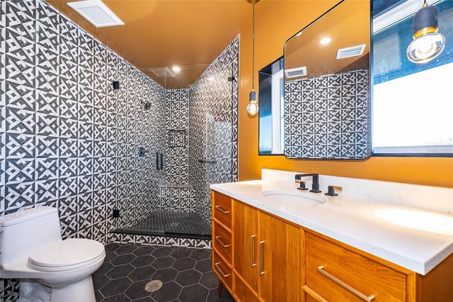 421 W FAIRBANKS AVENUE, Winter Park, FL 32789