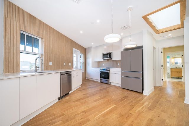 421 W FAIRBANKS AVENUE, Winter Park, FL 32789