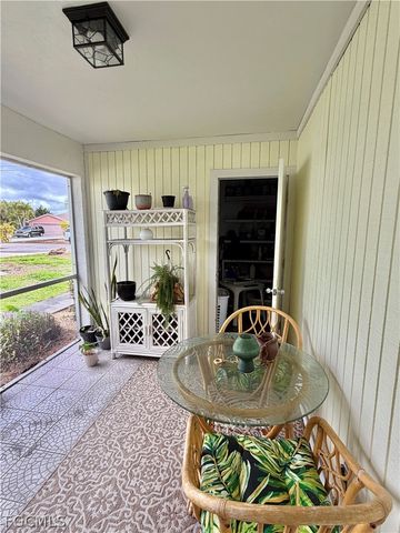 3032 SE Santa Barbara PL 1, Cape Coral, FL 33904