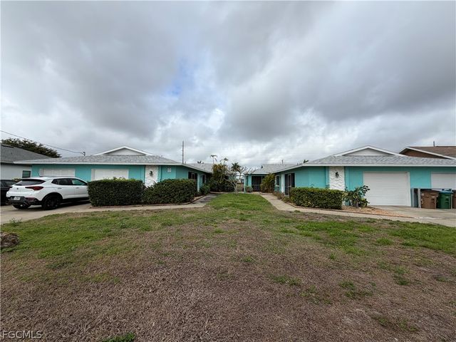 3032 SE Santa Barbara PL 1, Cape Coral, FL 33904