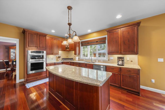 17629 Mystic Valley Court, Northville Twp, MI 48168