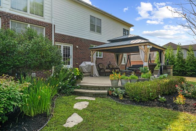 17629 Mystic Valley Court, Northville Twp, MI 48168