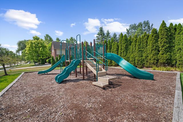 17629 Mystic Valley Court, Northville Twp, MI 48168