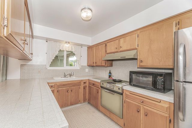 1350 Mill Street, Selma, CA 93662