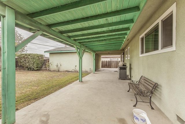 1350 Mill Street, Selma, CA 93662