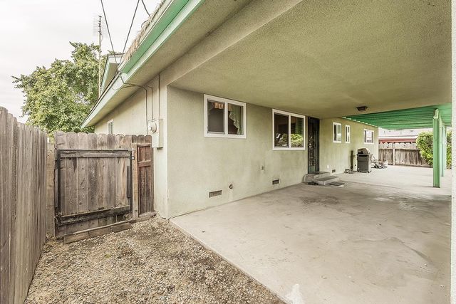 1350 Mill Street, Selma, CA 93662