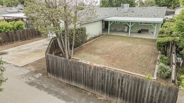 1350 Mill Street, Selma, CA 93662