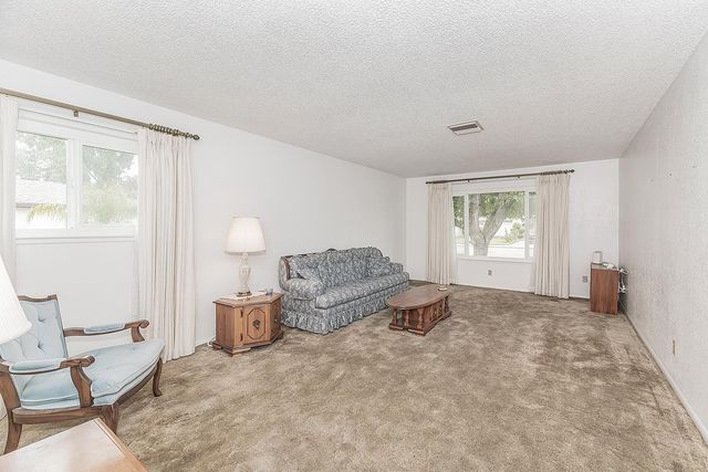 1350 Mill Street, Selma, CA 93662