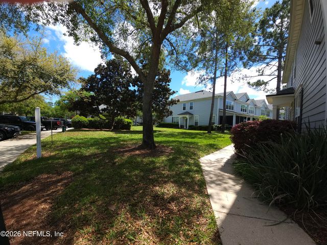 13366 STONE POND Drive, Jacksonville, FL 32224