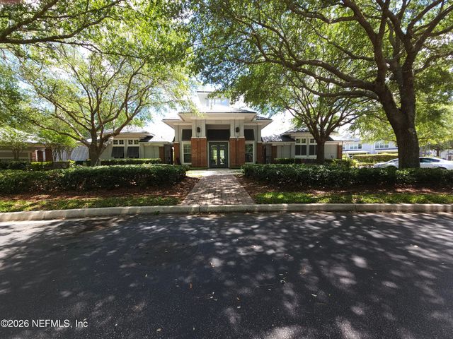 13366 STONE POND Drive, Jacksonville, FL 32224