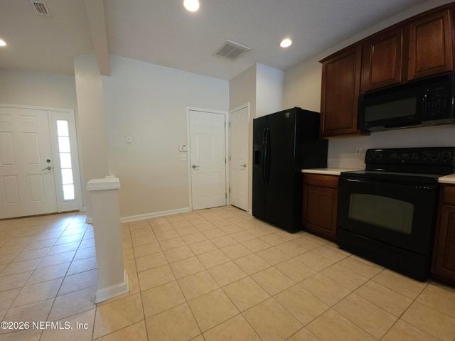 13366 STONE POND Drive, Jacksonville, FL 32224