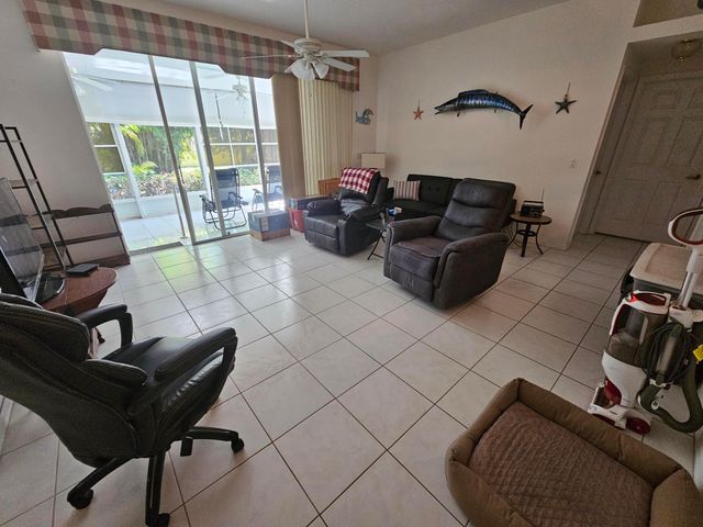 536 NW Cortina Lane, Port St. Lucie, Port St Lucie, FL 34986