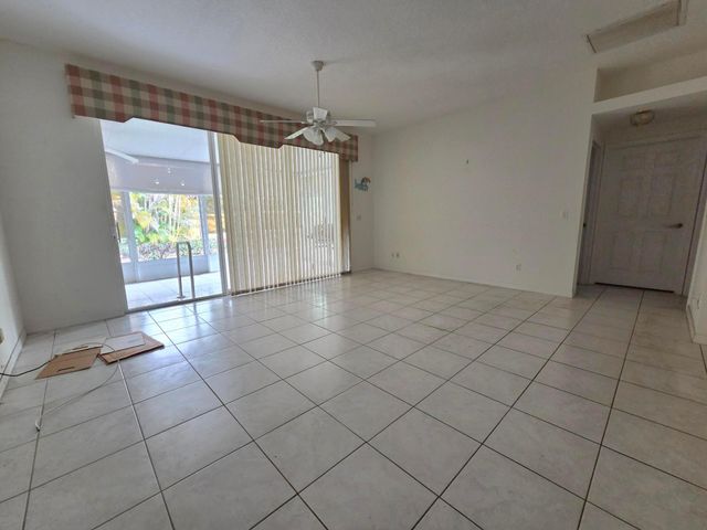 536 NW Cortina Lane, Port St. Lucie, Port St Lucie, FL 34986