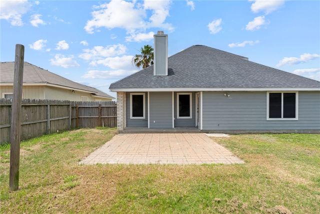 16118 Jessamine St, Corpus Christi, TX 78418