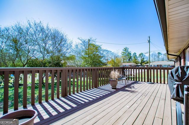 55 Crestview Circle, Carrollton, GA 30117