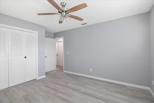 6107 Hickory Drive, Fort Pierce, FL 34982