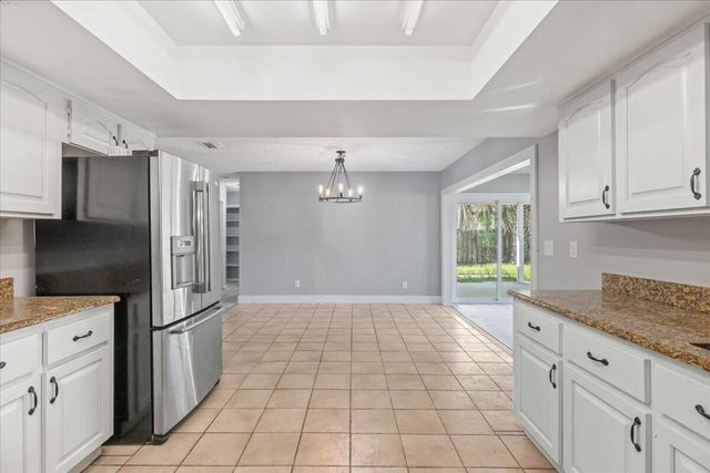 6107 Hickory Drive, Fort Pierce, FL 34982