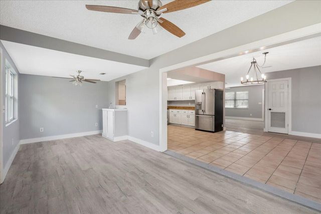 6107 Hickory Drive, Fort Pierce, FL 34982