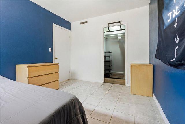 2823 HERTHA AVENUE, Orlando, FL 32826