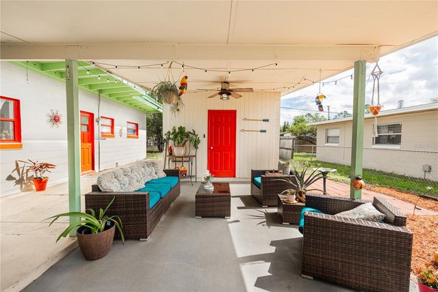 2823 HERTHA AVENUE, Orlando, FL 32826