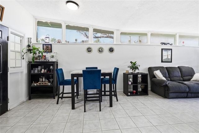 2823 HERTHA AVENUE, Orlando, FL 32826