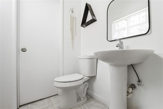 2823 HERTHA AVENUE, Orlando, FL 32826