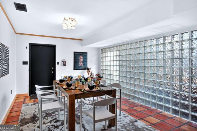 102 Stuart Street, Savannah, GA 31405