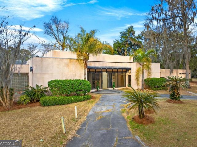 102 Stuart Street, Savannah, GA 31405