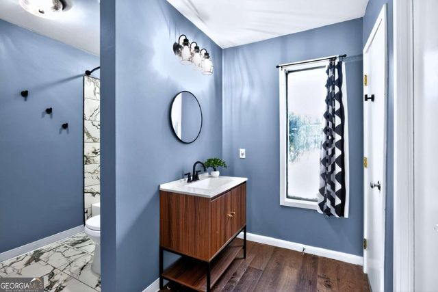 102 Stuart Street, Savannah, GA 31405